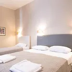 γιάννης *