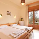 Yannis Hotel Krinídhes