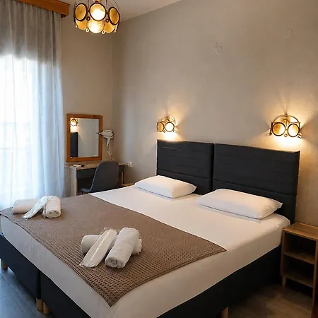 Hotel Yannis