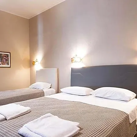 Hotel Yannis