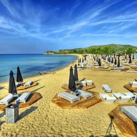 Yannis Hotel Krinídhes